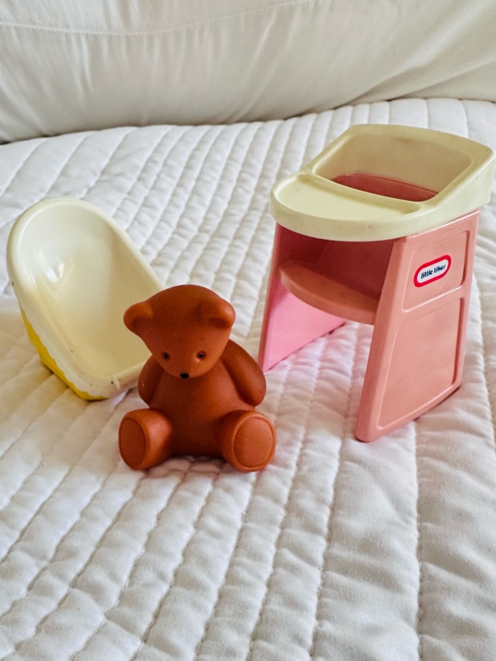 LITTLE TIKES Vintage Dollhouse 3 piece Baby Set.